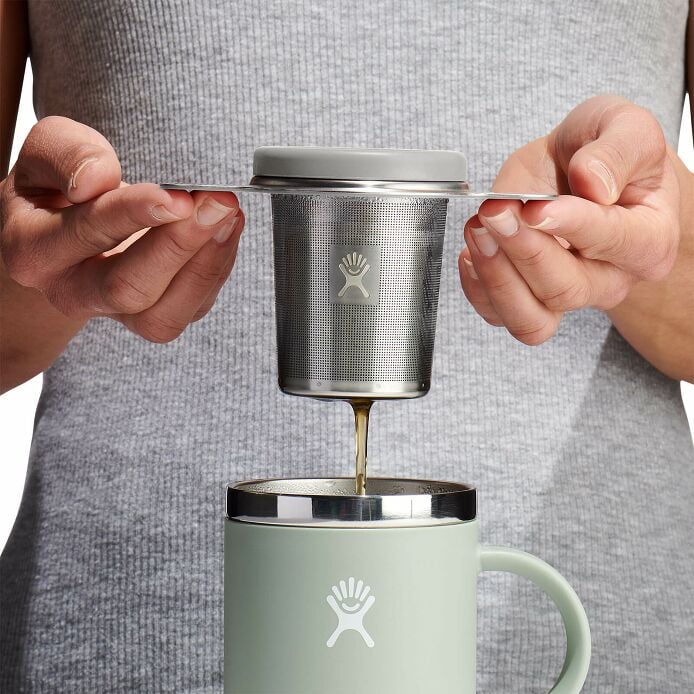 tea-infuser-d4 drif035-tea-infuser-birch-hb-pour_1.jpg