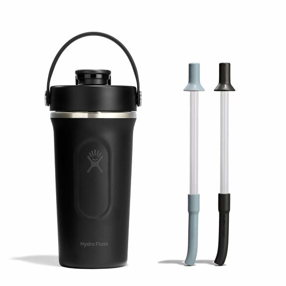 shaker-bottle-and-straw-bundle-l0 group_187_1__1.jpg