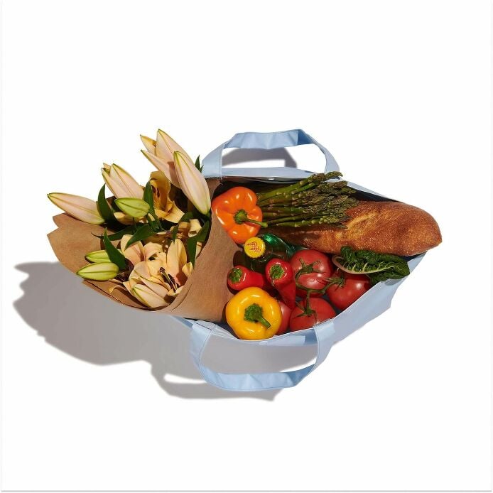 20-l-tag-along-tote-k8 group_98_1.jpg