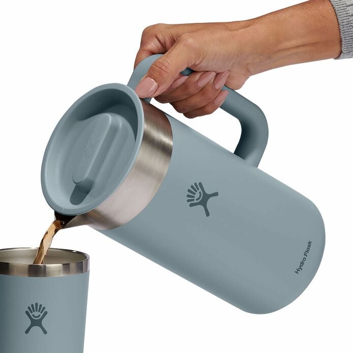 51-oz-insulated-pitcher-i3 okp51043-insulated-pitcher-shale-gray-pour.jpg