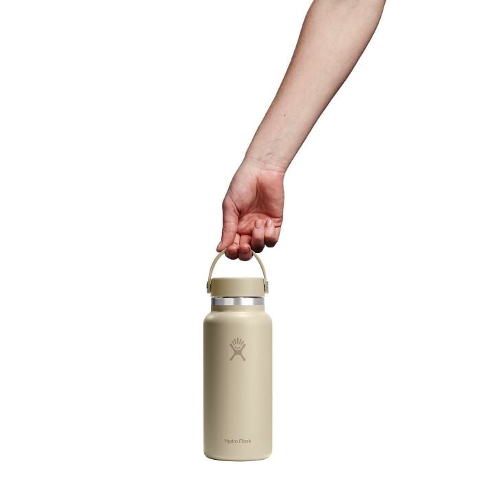 32-oz-wide-mouth-bottle-k3 w32cts114_32ozwideflexcap_oat_hb_1.jpg
